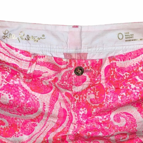 Lilly Pulitzer The Walsh Shorts 🌸🌺🌻 - Picture 4 of 14